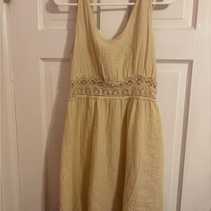 Elegant Cream Sleeveless Dress SHEIN “Frenchy”